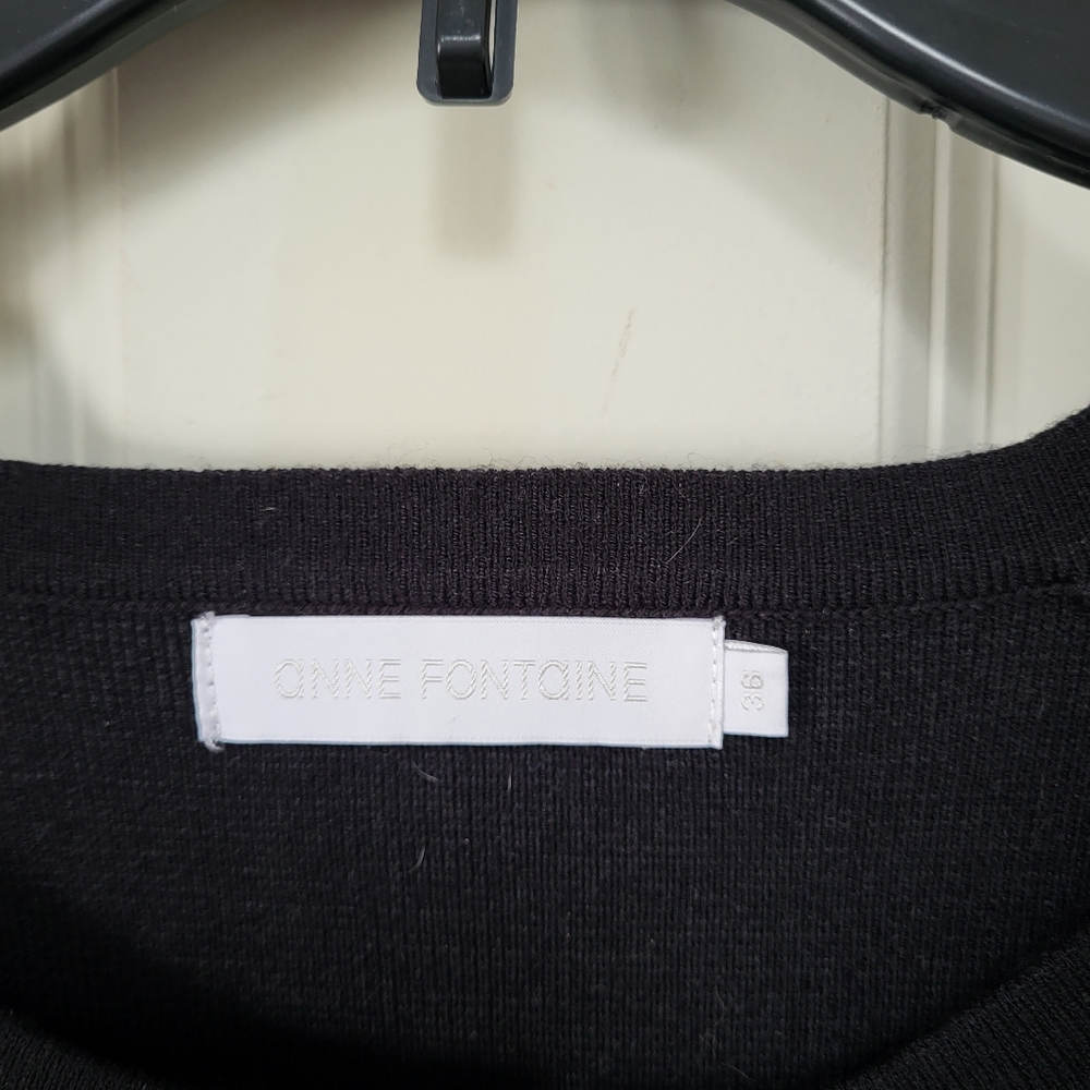 XS Anne Fontaine Sweater - Picture 3 of 9